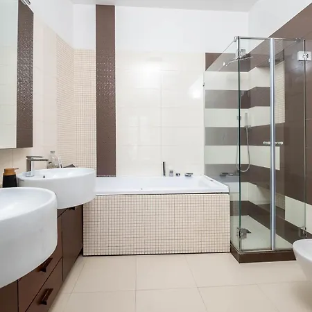 Pine House Apartamento *